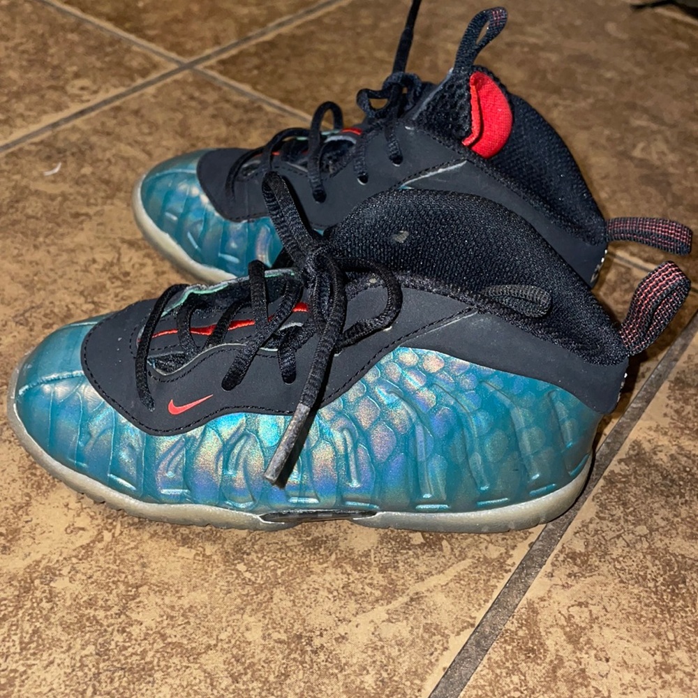 Nike Foamposites sz 10c